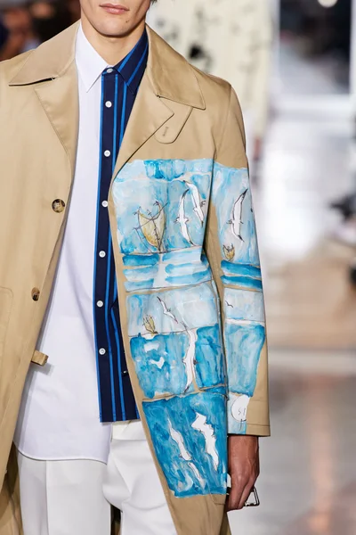 Look 73